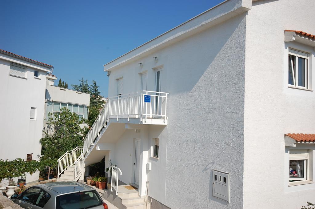 Apartments Curicta 1 Krk Town Exterior photo