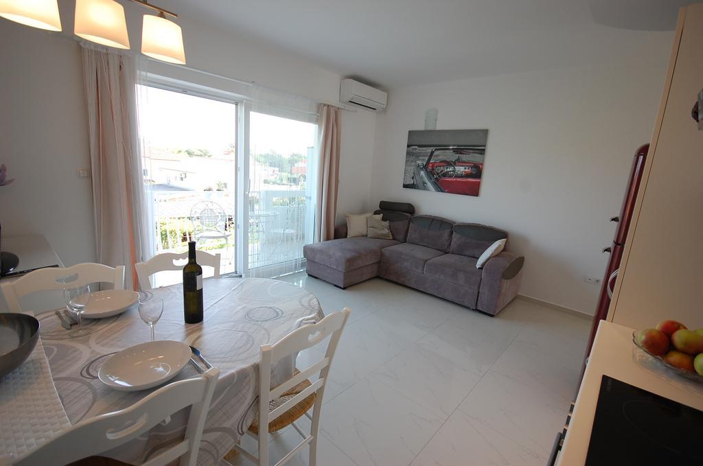 Apartments Curicta 1 Krk Town Exterior photo