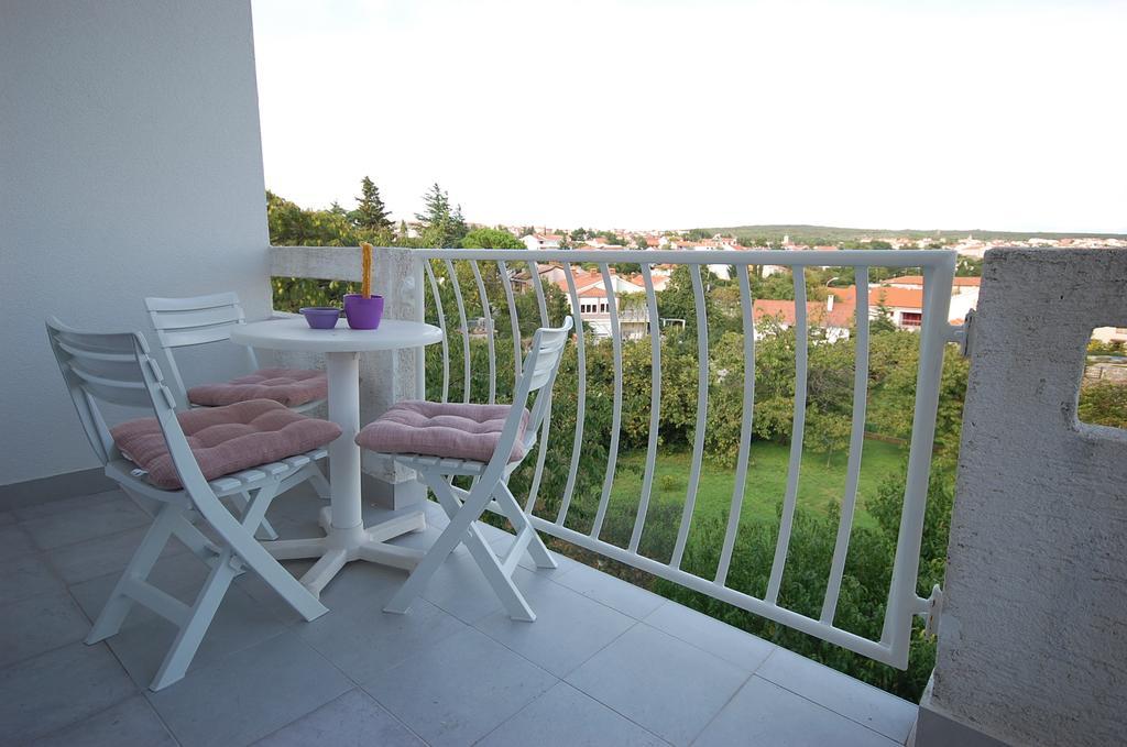 Apartments Curicta 1 Krk Town Exterior photo